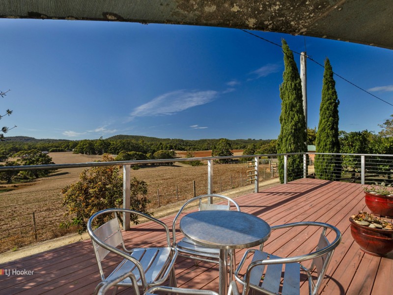 399 Murchison Highway, Somerset TAS 7322