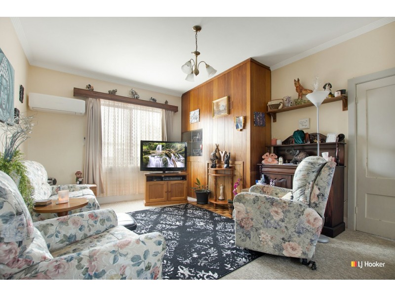 1/9 Cardigan Street, Somerset TAS 7322