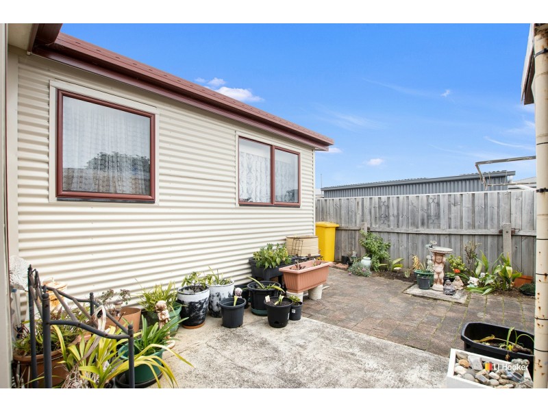 1/9 Cardigan Street, Somerset TAS 7322