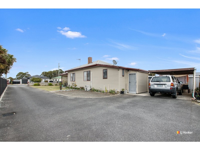 1/9 Cardigan Street, Somerset TAS 7322