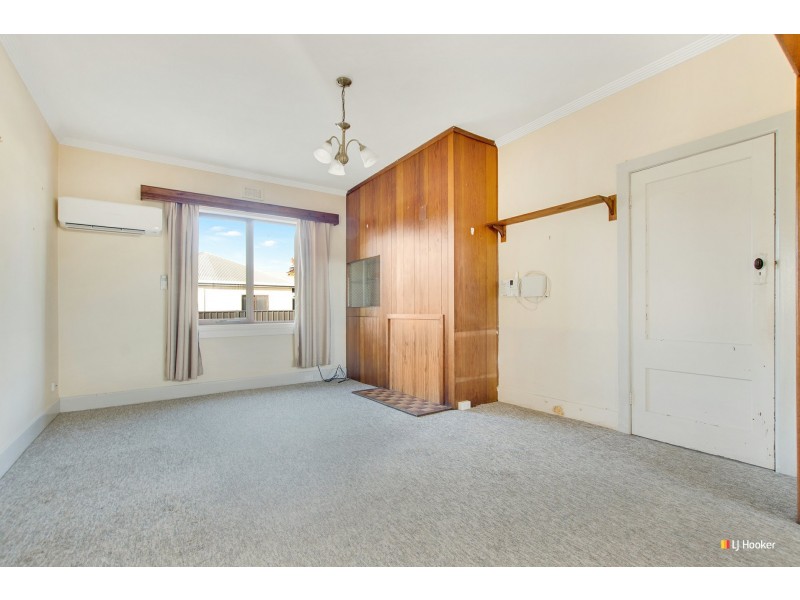 1/9 Cardigan Street, Somerset TAS 7322
