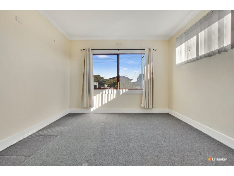 1/9 Cardigan Street, Somerset TAS 7322