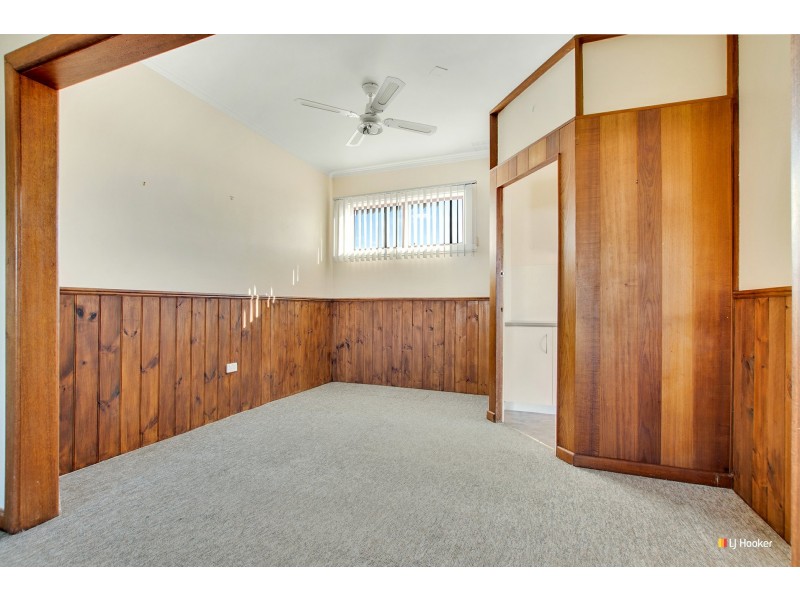1/9 Cardigan Street, Somerset TAS 7322