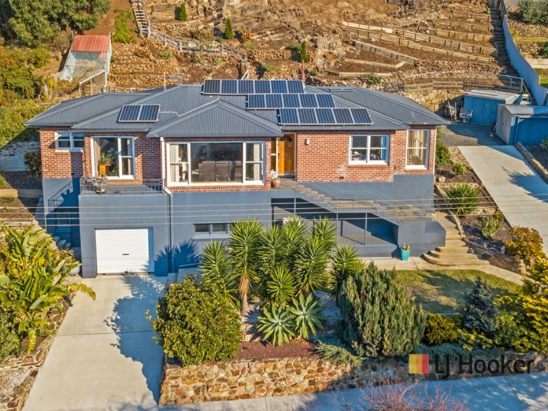 47 – 49 Bay Street, Parklands TAS 7320