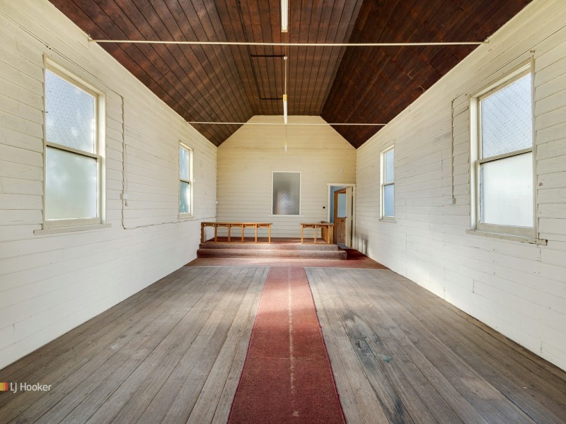 17795 Bass Highway, Sisters Creek TAS 7325