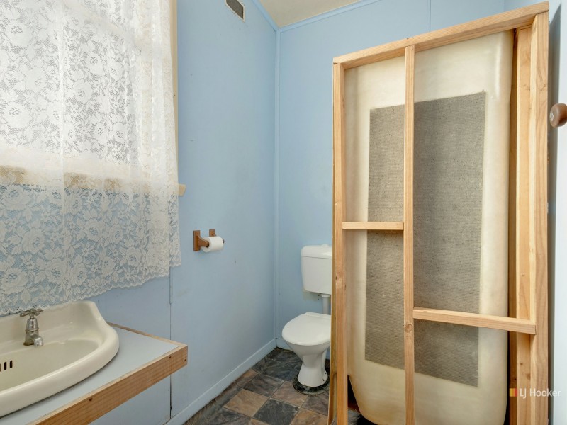 17795 Bass Highway, Sisters Creek TAS 7325