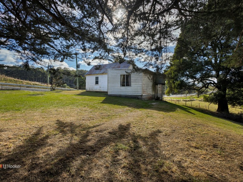17795 Bass Highway, Sisters Creek TAS 7325