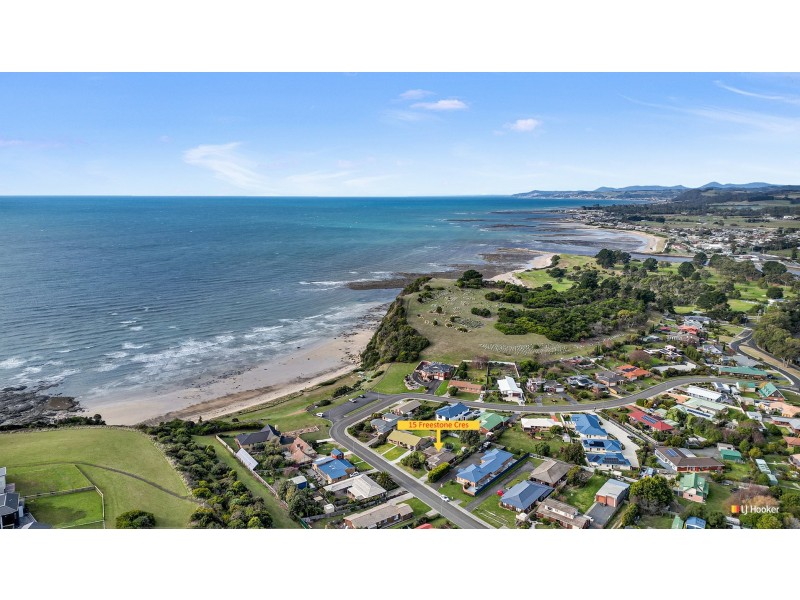 15 Freestone Crescent, Wynyard TAS 7325