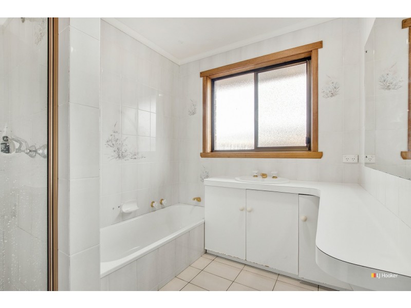 15 Freestone Crescent, Wynyard TAS 7325