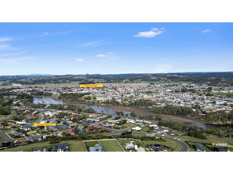 15 Freestone Crescent, Wynyard TAS 7325