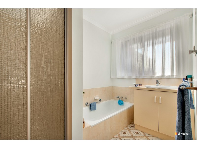 Unit 1/18a Hogg Street, Wynyard TAS 7325