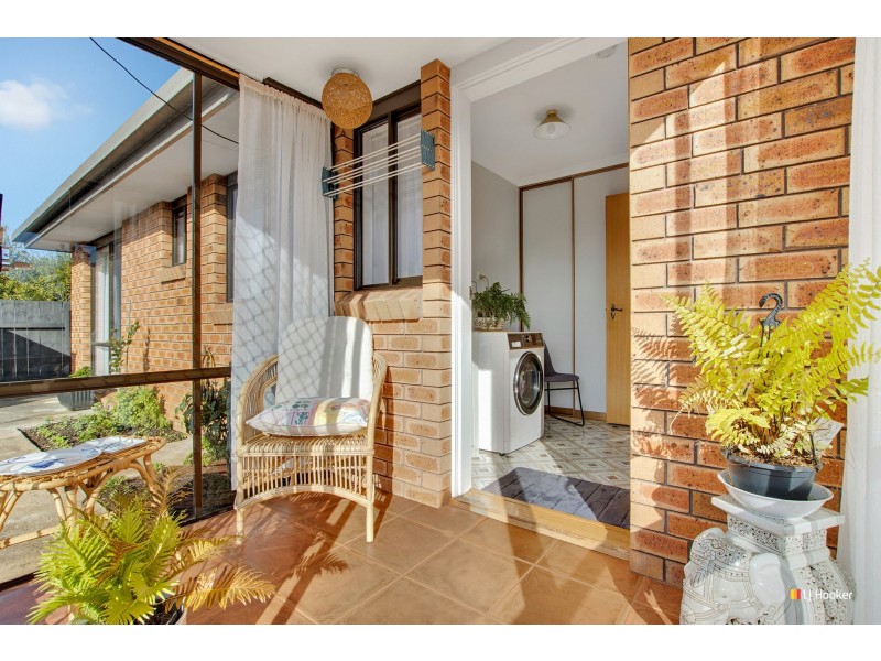 Unit 1/18a Hogg Street, Wynyard TAS 7325