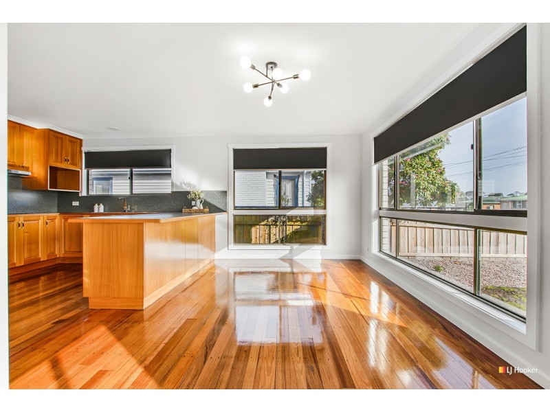 34 Beaufort Street, Somerset TAS 7322