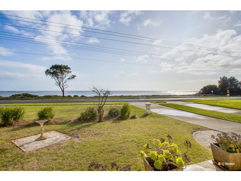 121 Old Bass Highway, Wynyard TAS 7325