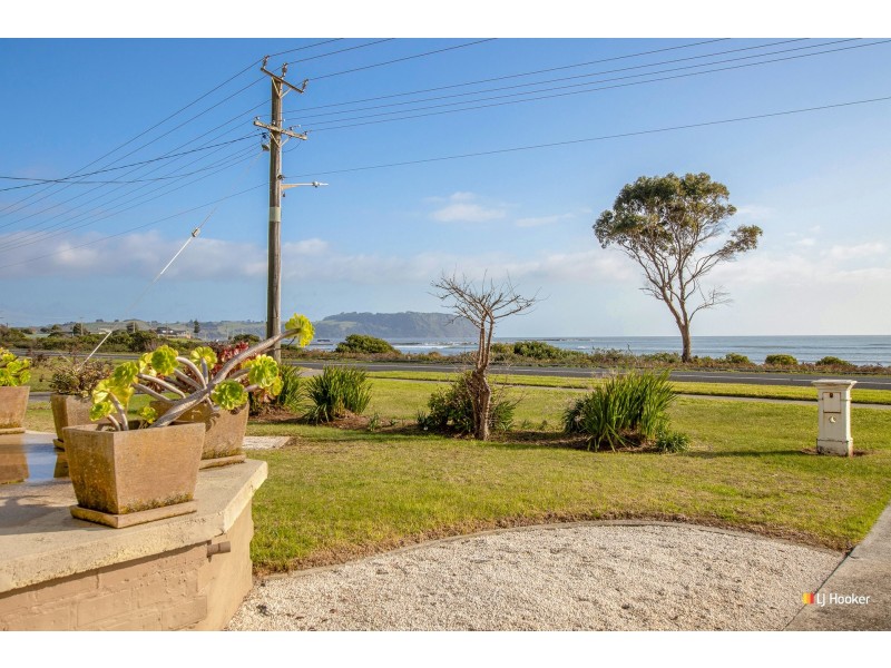 121 Old Bass Highway, Wynyard TAS 7325