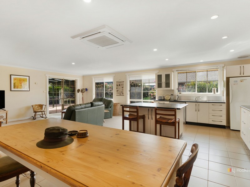 14 Freestone Crescent, Wynyard TAS 7325