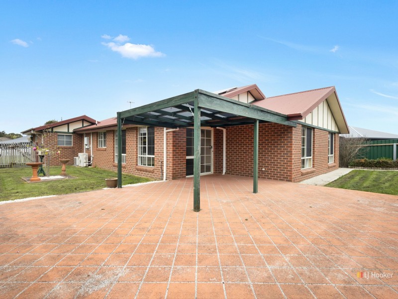14 Freestone Crescent, Wynyard TAS 7325