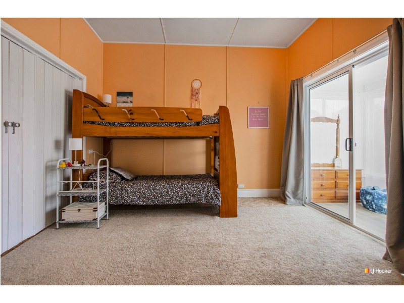 2402 Preolenna Road, Preolenna TAS 7325