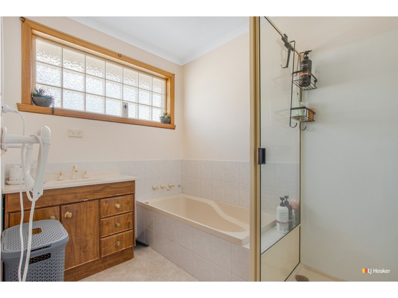 Unit 1 & 2/6 John Street, Wynyard TAS 7325