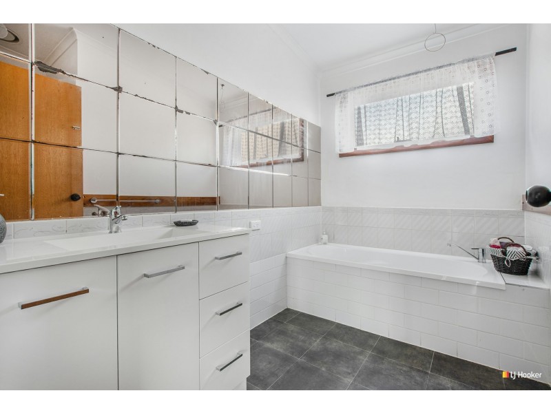 7 York Street, Wynyard TAS 7325