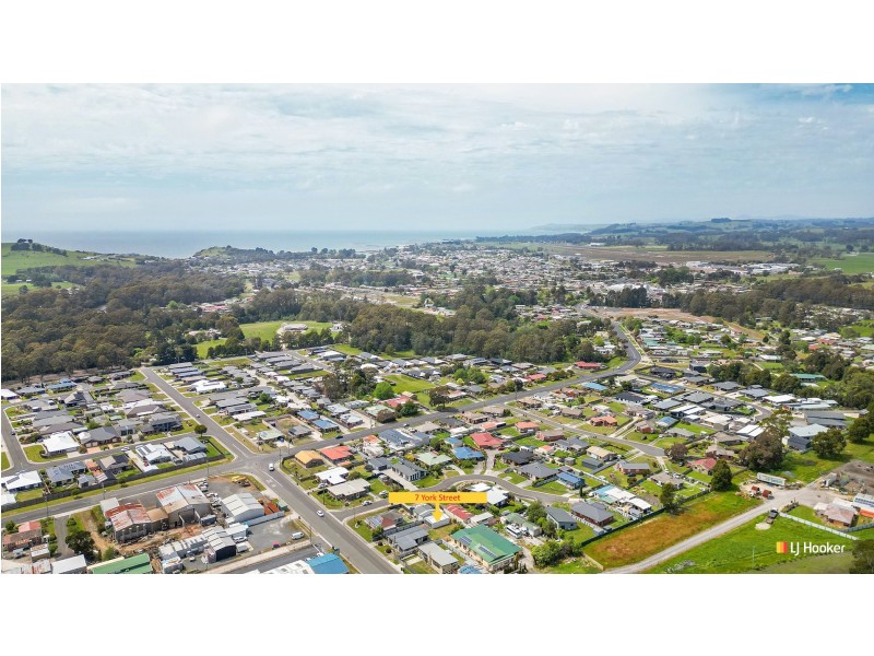 7 York Street, Wynyard TAS 7325
