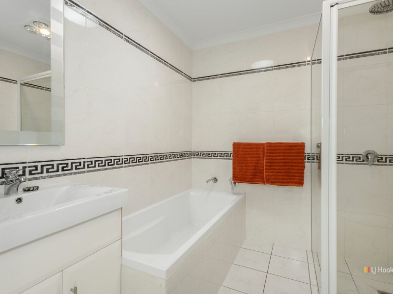 Unit 2/57a Saunders Street, Wynyard TAS 7325