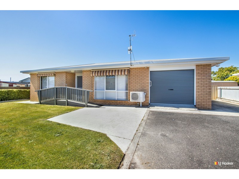 Unit 2/16 Reid Street, Wynyard TAS 7325