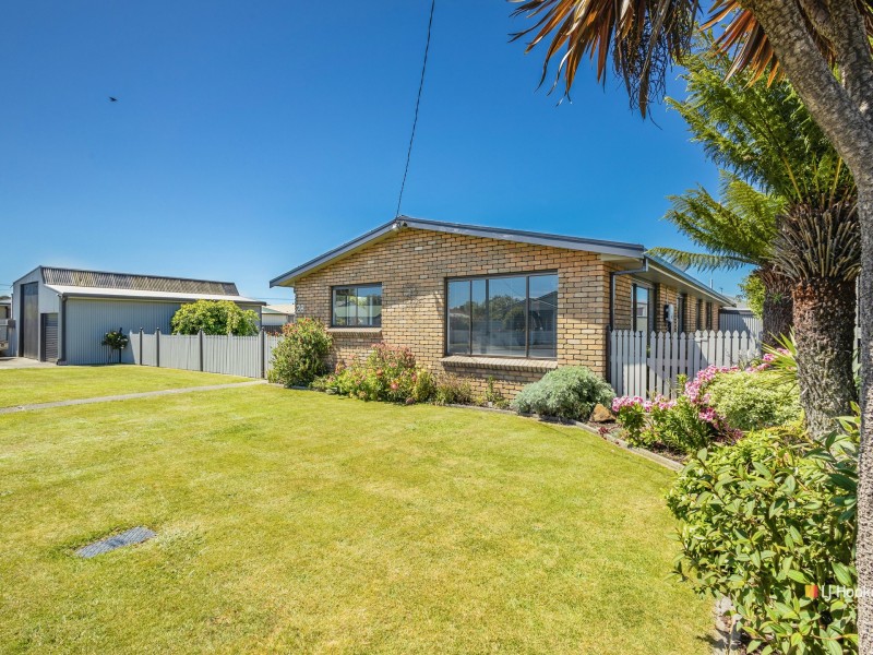 28 Quiggin Street, Wynyard TAS 7325