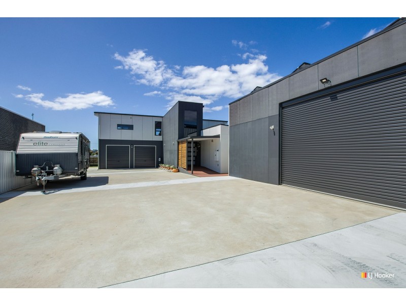 8 Moore Court, Wynyard TAS 7325