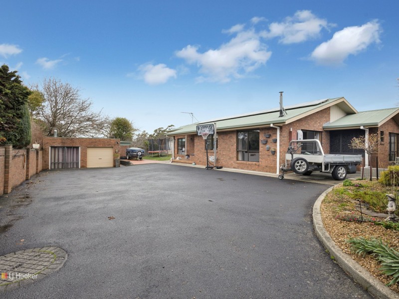 99 Saunders Street, Wynyard TAS 7325
