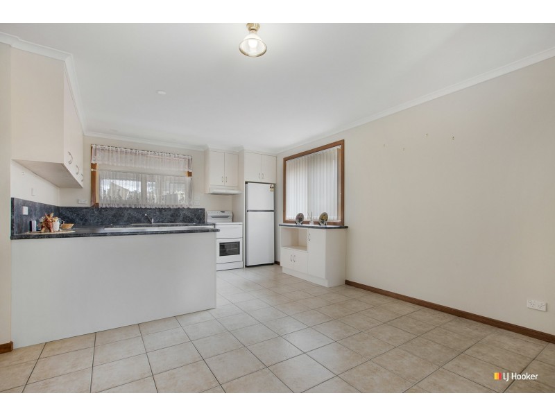 Unit 2/19 Plummer Court, Somerset TAS 7322