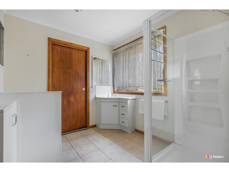 Unit 2/19 Plummer Court, Somerset TAS 7322