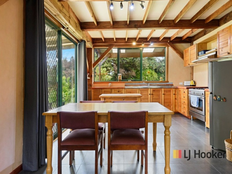 16 Woolleys Road, Takone TAS 7325