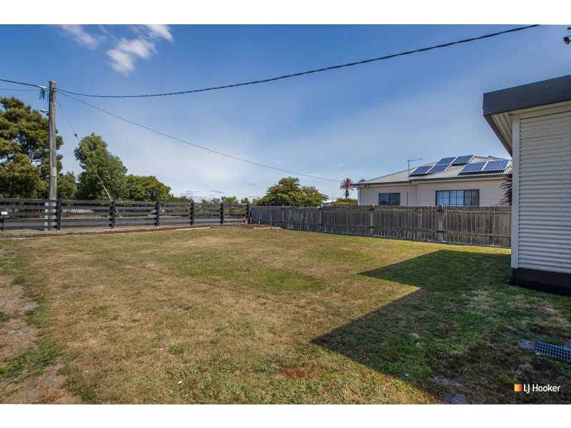 35 Quiggin Street, Wynyard TAS 7325