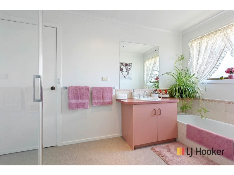 Unit 3/5 Brady Place, Somerset TAS 7322