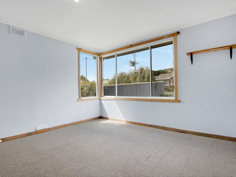 85 Simpson Street, Somerset TAS 7322