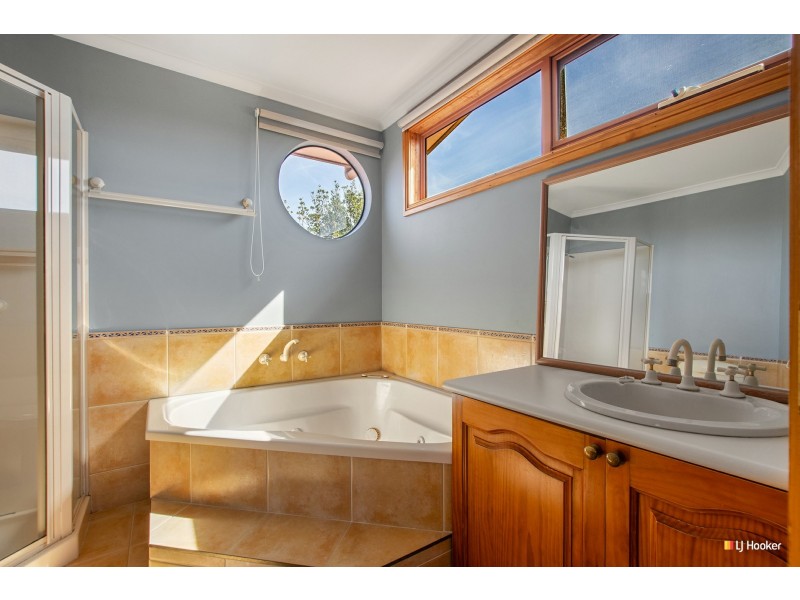 28 Old Bass Highway, Wynyard TAS 7325