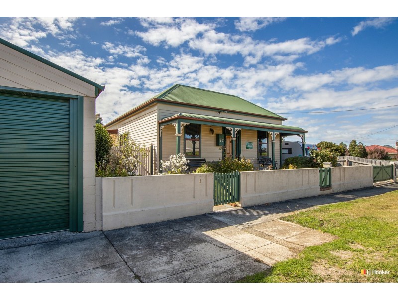 27 Hogg Street, Wynyard TAS 7325