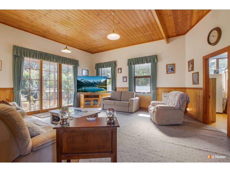 27 Hogg Street, Wynyard TAS 7325