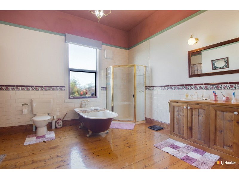 27 Hogg Street, Wynyard TAS 7325