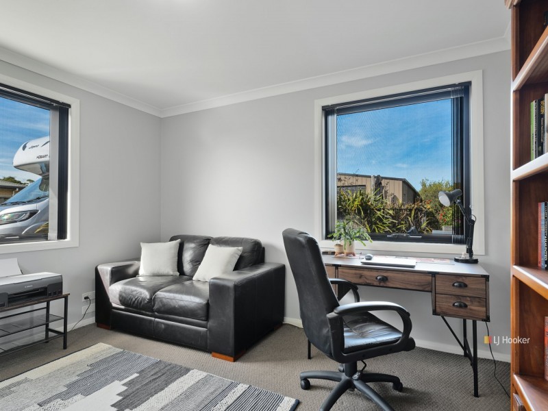 17 Sandy Crescent, Wynyard TAS 7325