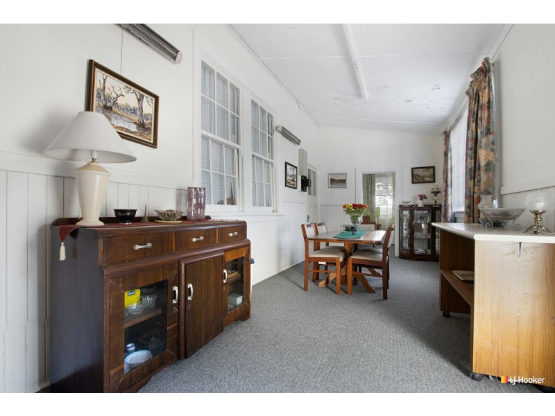 17989 Bass Highway, Sisters Creek TAS 7325