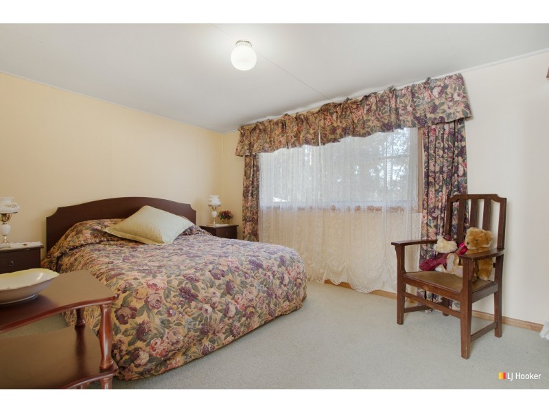 17989 Bass Highway, Sisters Creek TAS 7325