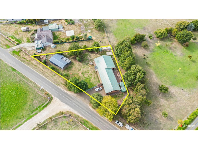 185 Preolenna Road, Flowerdale TAS 7325