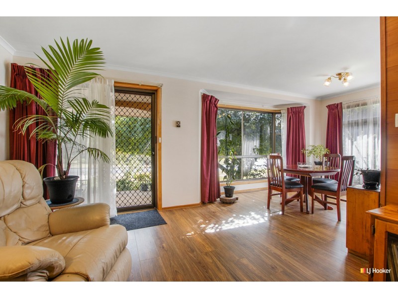 Unit 1/17 Wynyard Esplanade, Wynyard TAS 7325