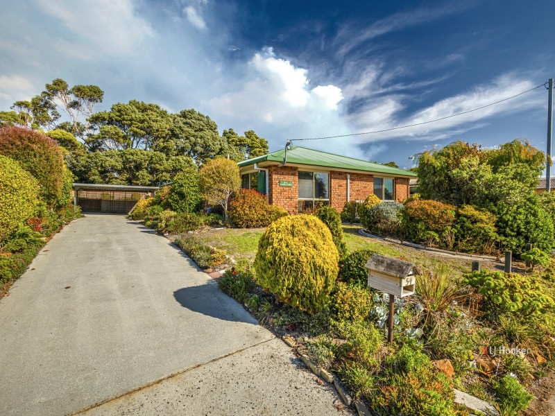 54 Walker Street, Wynyard TAS 7325
