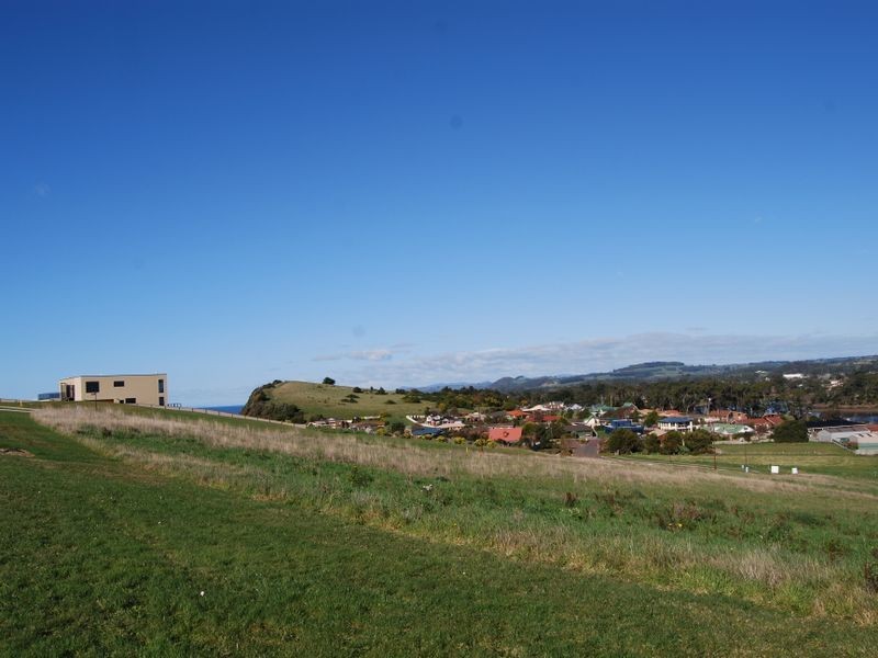 INGLISDALE MEWS – Off Freestone Crescent, Wynyard TAS 7325