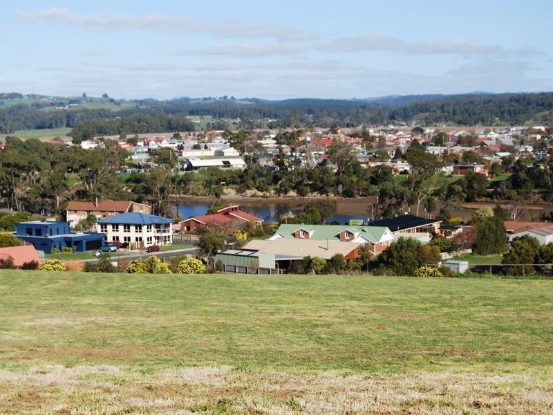 INGLISDALE MEWS – Off Freestone Crescent, Wynyard TAS 7325