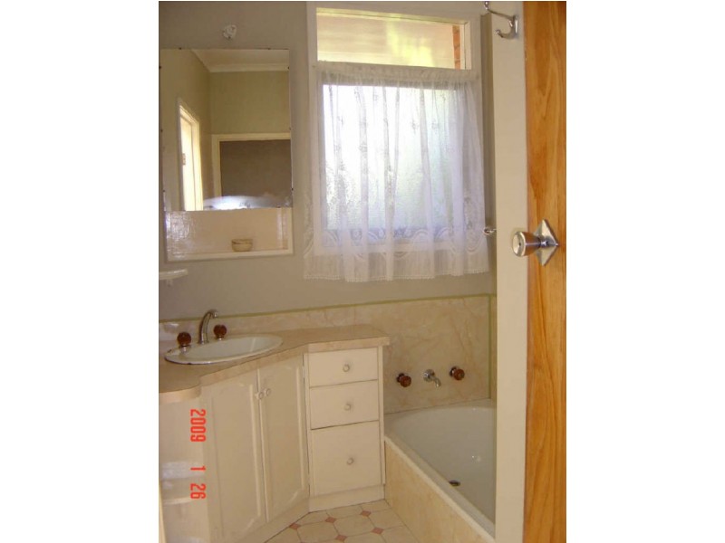 20 Arthur Street, Somerset TAS 7322