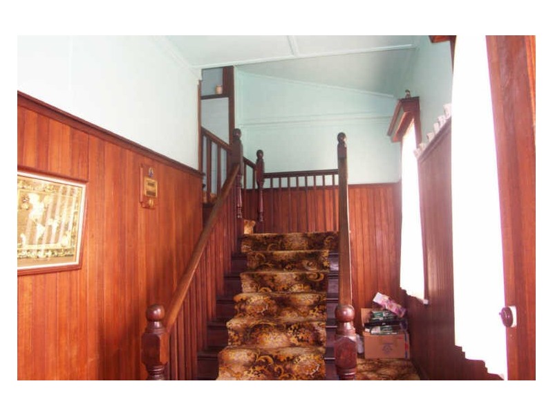 28 Goldie Street “Save A Buck”, Wynyard TAS 7325